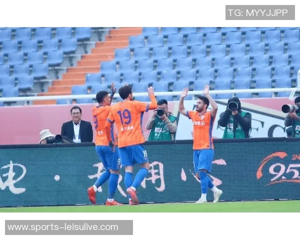 专访泽卡:泰山队实力不容小觑逆转海港非唯一目标 专访泽卡:泰山队实力不容小觑逆转海港非唯一目标