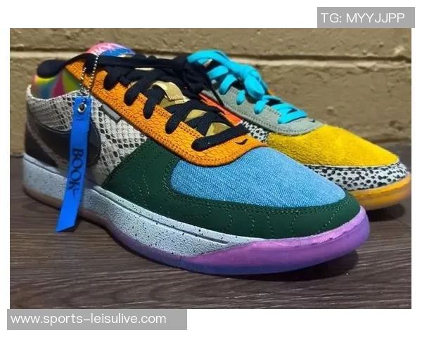 杜克大学球队独特Kobe5新配色曝光引发众人羡慕与热议 杜克大学球队独特Kobe5新配色曝光引发众人羡慕与热议