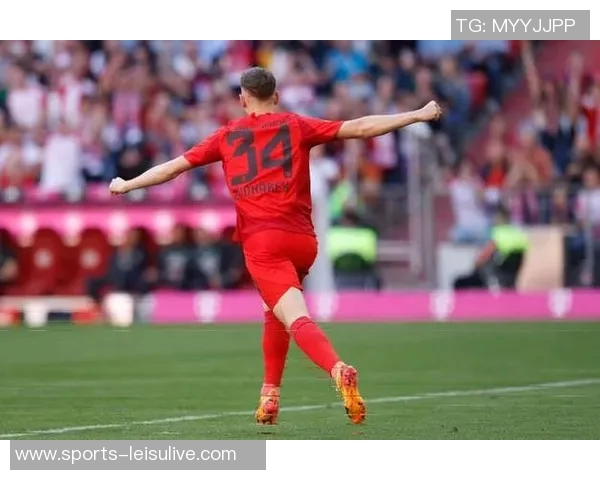 申京季前赛首秀致敬麦迪身穿传奇球衣闪耀登场