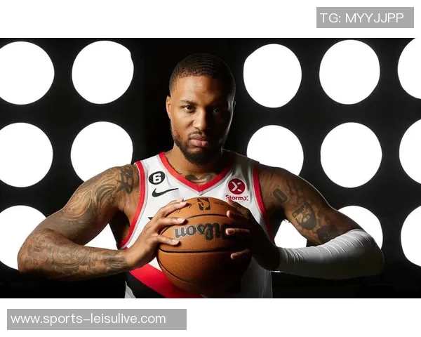 开拓者球员杨瀚森与利拉德参与儿童自我提升活动展现关怀