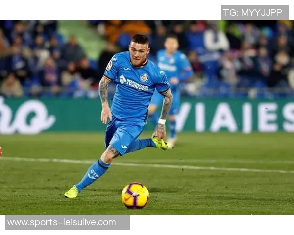 班福德加盟赫塔费的交易遭博达拉斯否决引发关注 班福德加盟赫塔费的交易遭博达拉斯否决引发关注