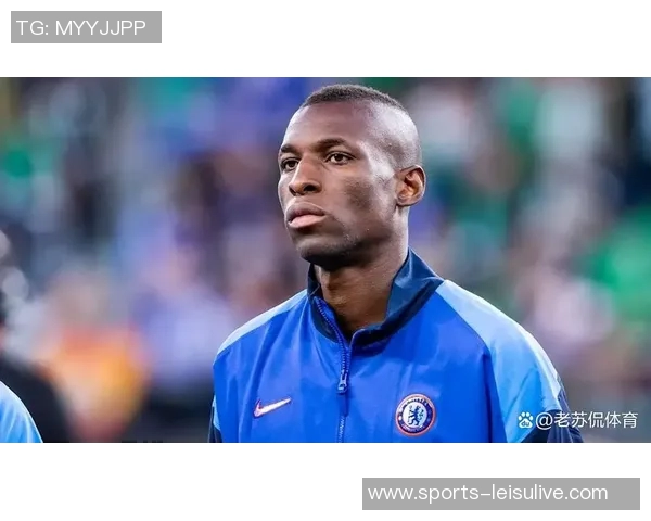 杰克逊头部明显突出拜仁首发图引发球迷热议